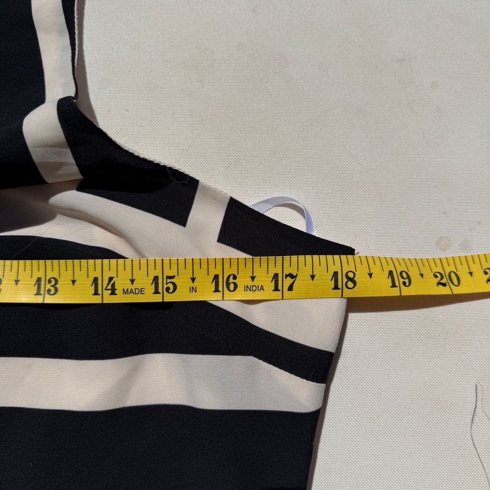 Donna Morgan Black White Geometric Stripe Halter Maxi Dress Pockets Size 6 - Picture 5 of 6